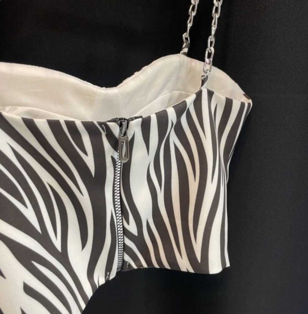 نمای پشت کار